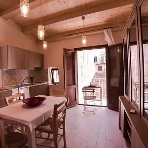Aura Ortigia Apartment
